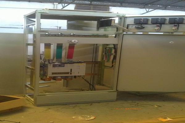 山丹配电柜-3683品牌总闸配电柜的使用原则